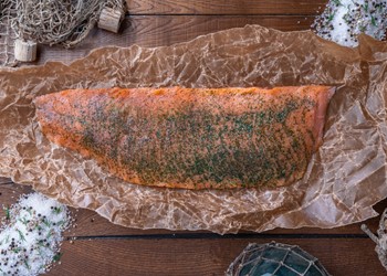 Laxfilé gravad bufféskivad