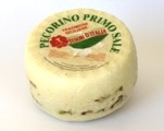 Pecorino med pistagenötter