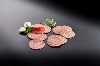 Vitlökssalami, skivad